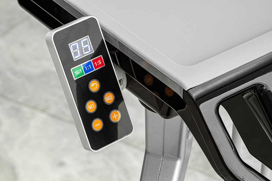 Стоматологическая установка Safety M2+ нижняя подача с 24-диодным светильником - Фото 9